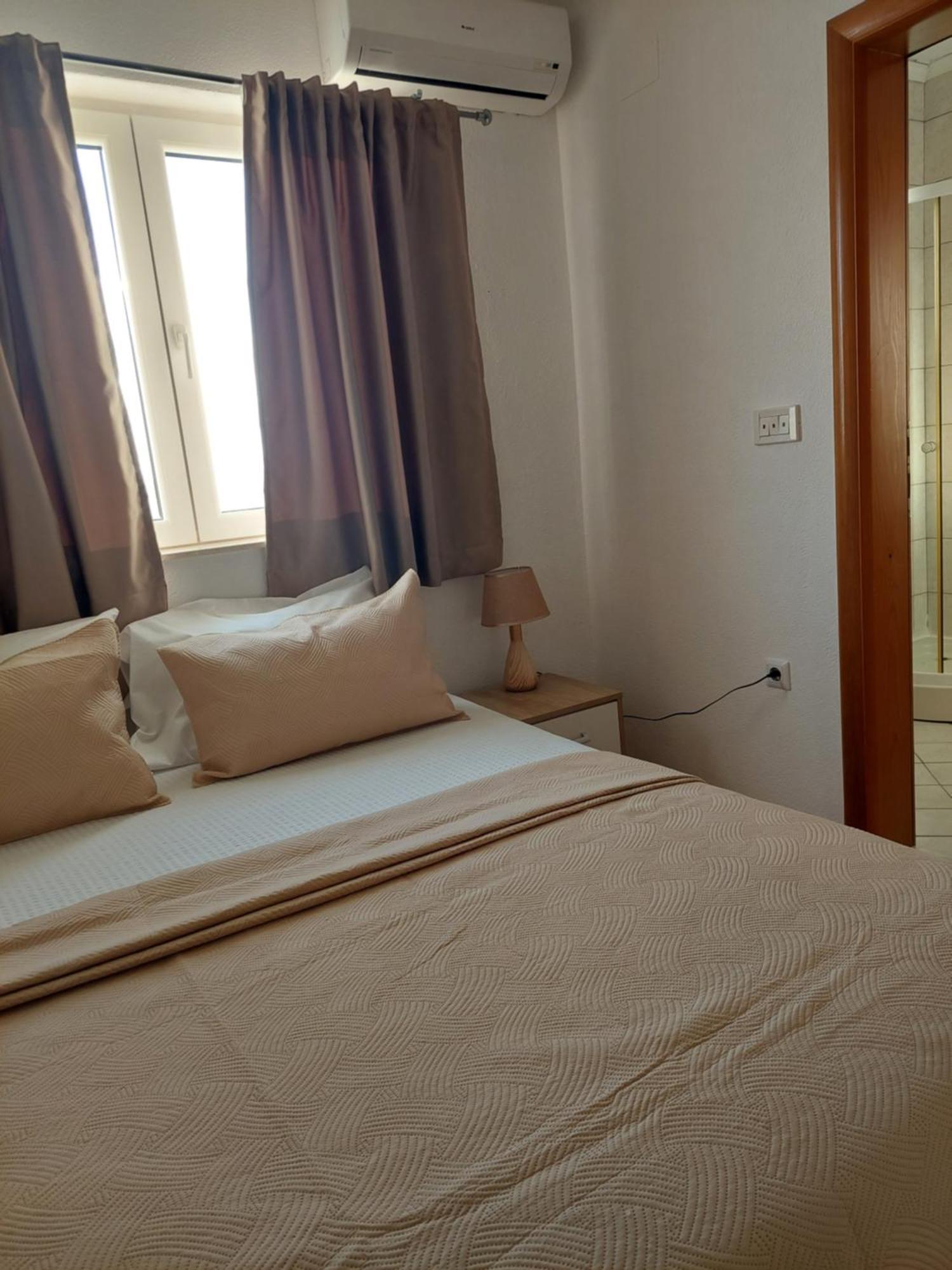 Royal Apartments Neum Exterior photo